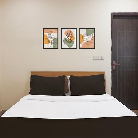 Super Hotel O S J Residency デリー エクステリア 写真