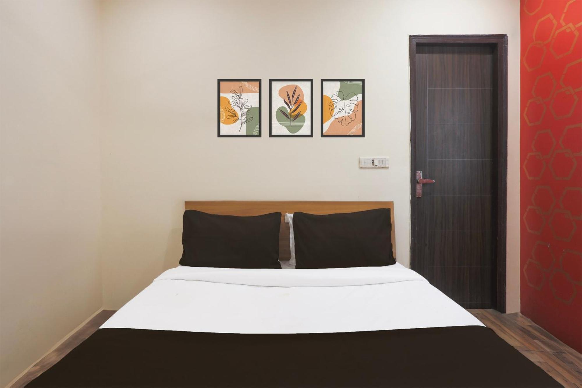 Super Hotel O S J Residency デリー エクステリア 写真