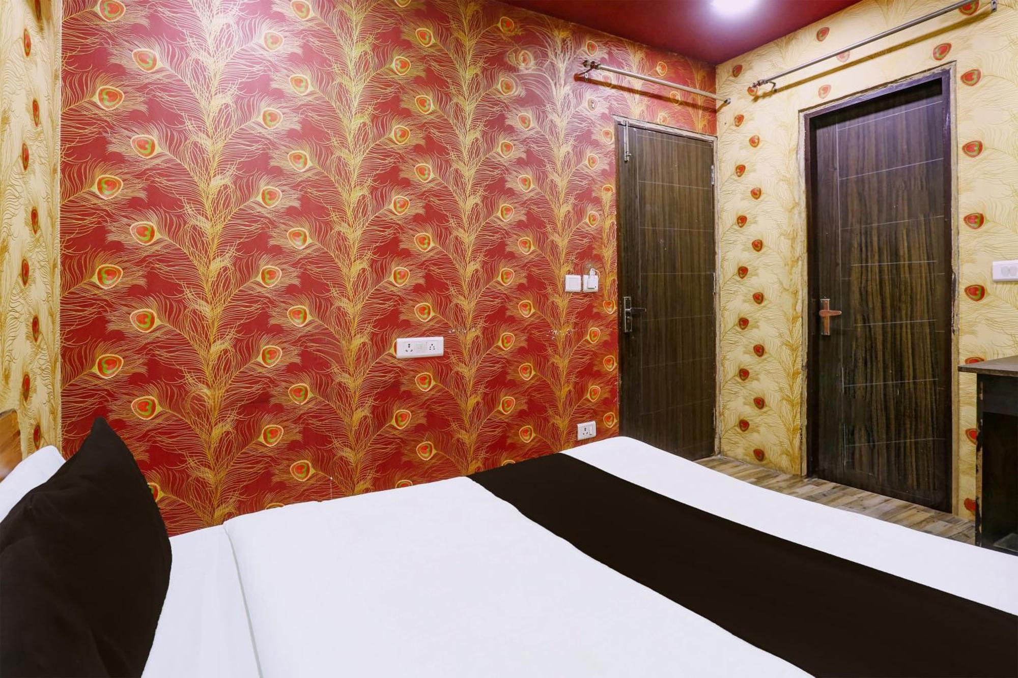 Super Hotel O S J Residency デリー エクステリア 写真