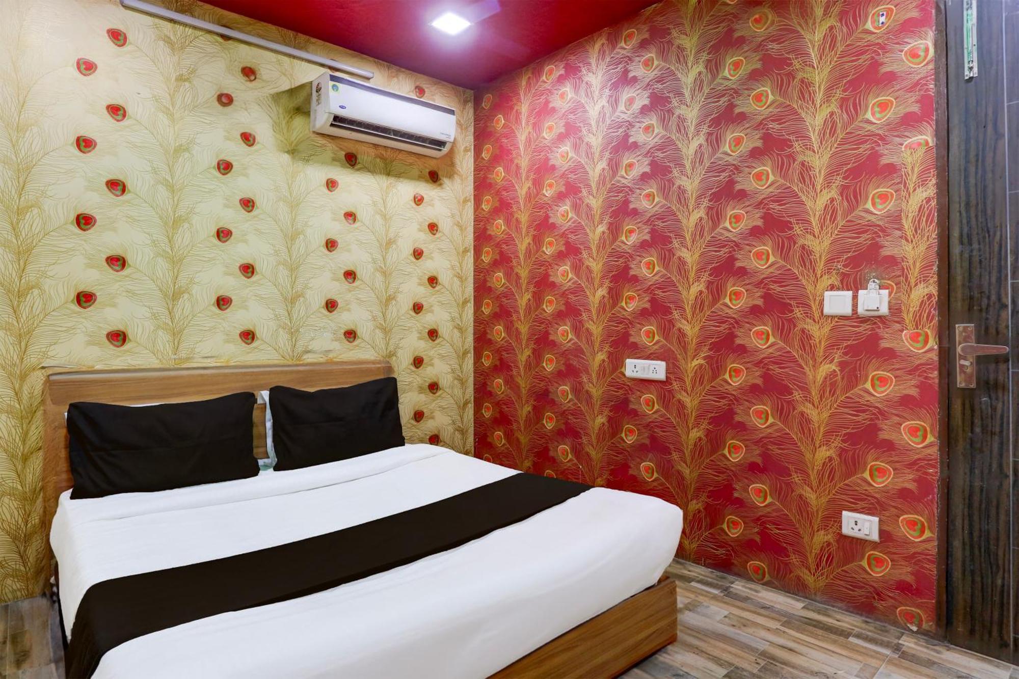 Super Hotel O S J Residency デリー エクステリア 写真